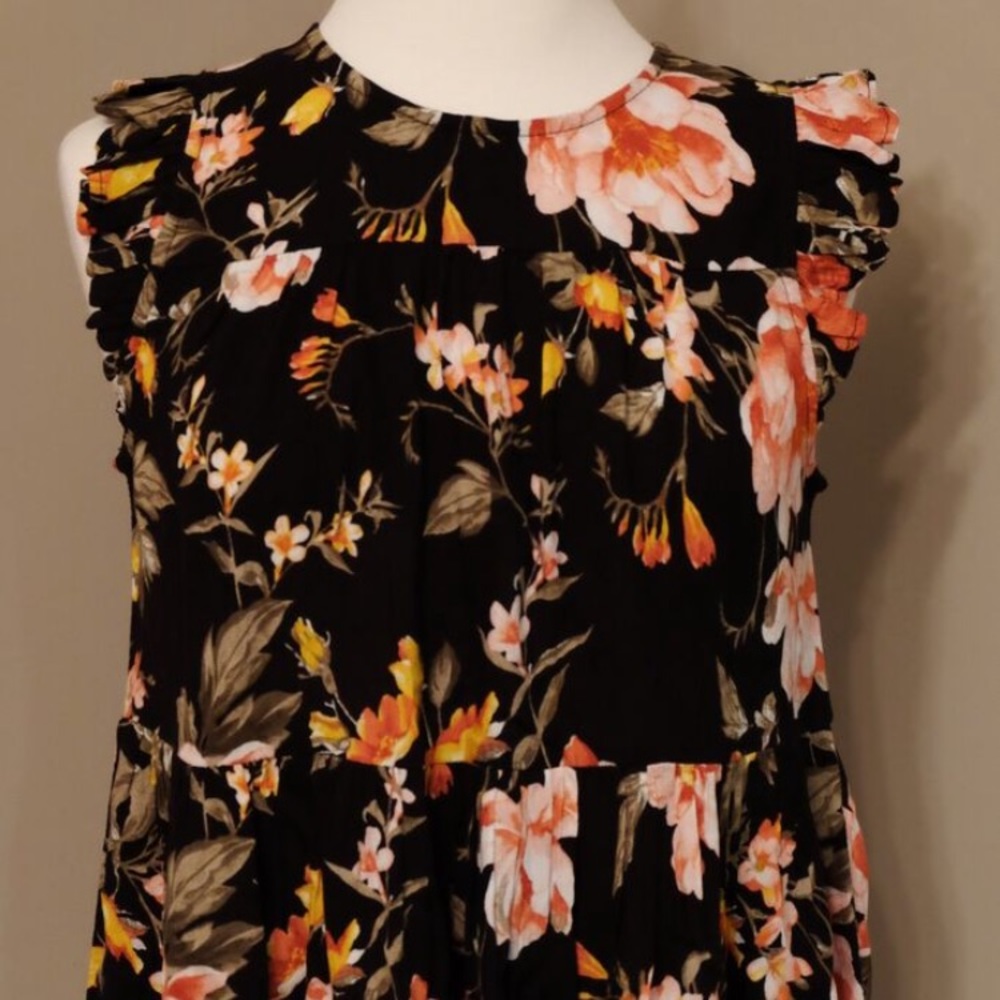 Floral Top with Bottom Ruffle American Eagle